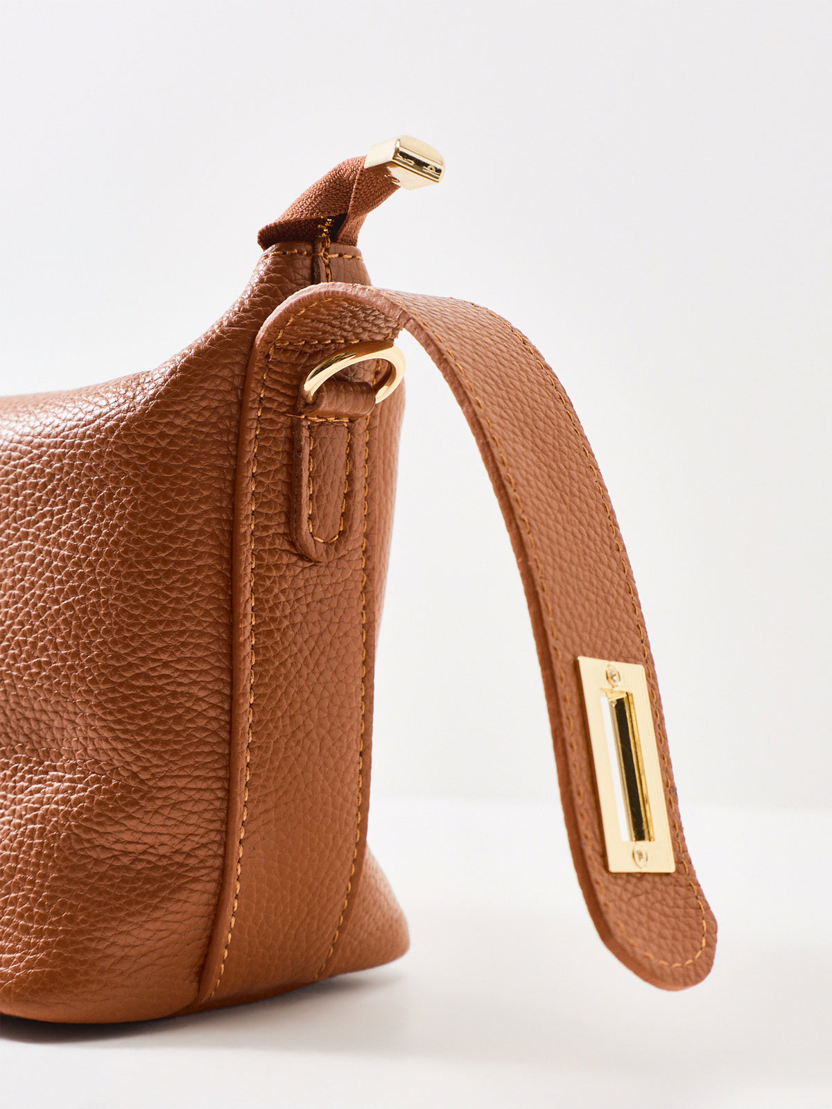 Saza Leather Crossbody Bag - Dark Tan