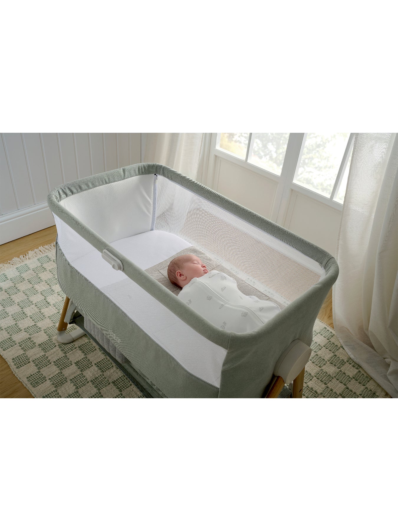 Bamboo Blend Bunny Swaddle 0-3 Months 1.0 Tog - White