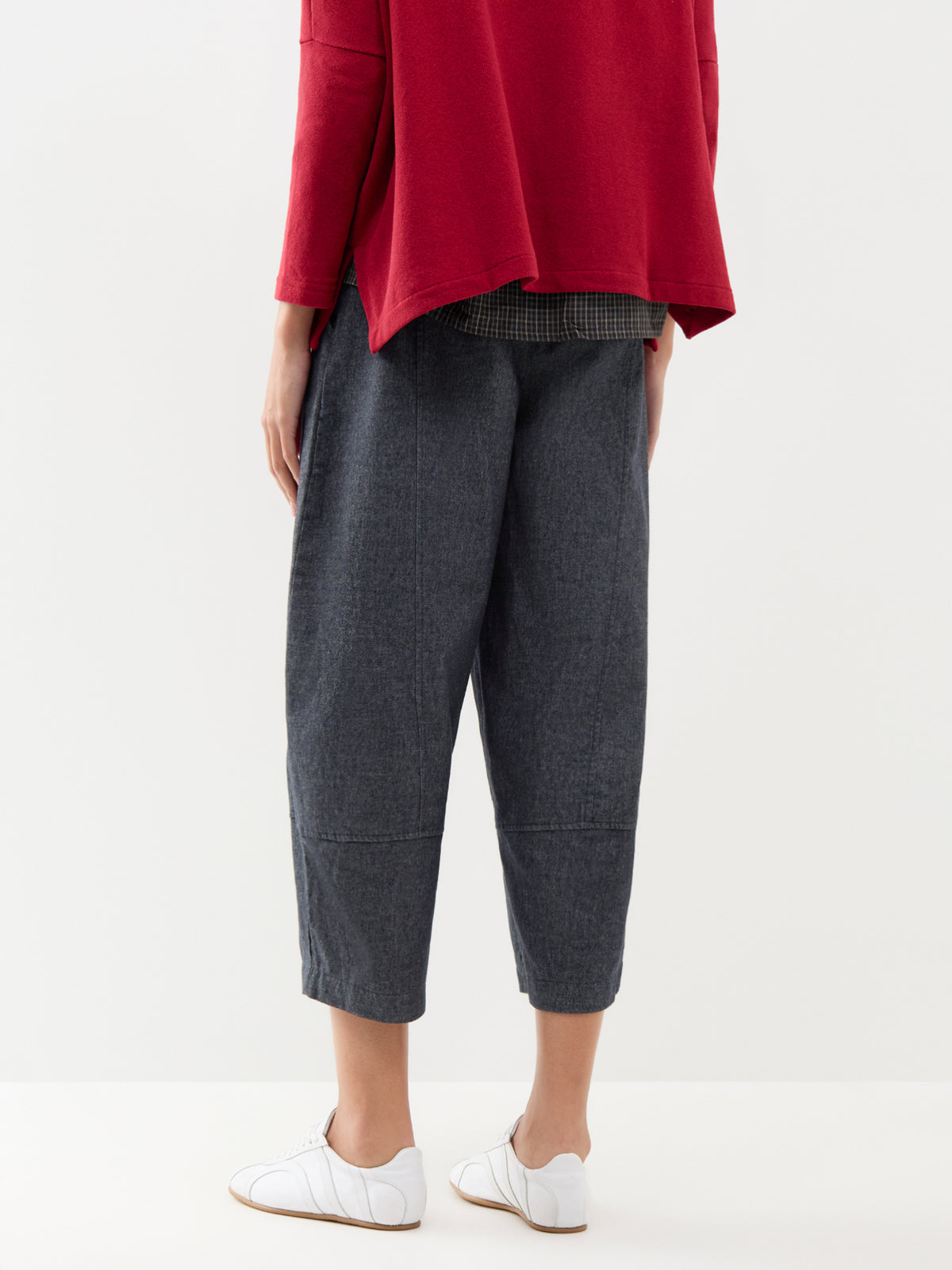 Cotton Blend Barrel-Leg Jeans - Denim Blue