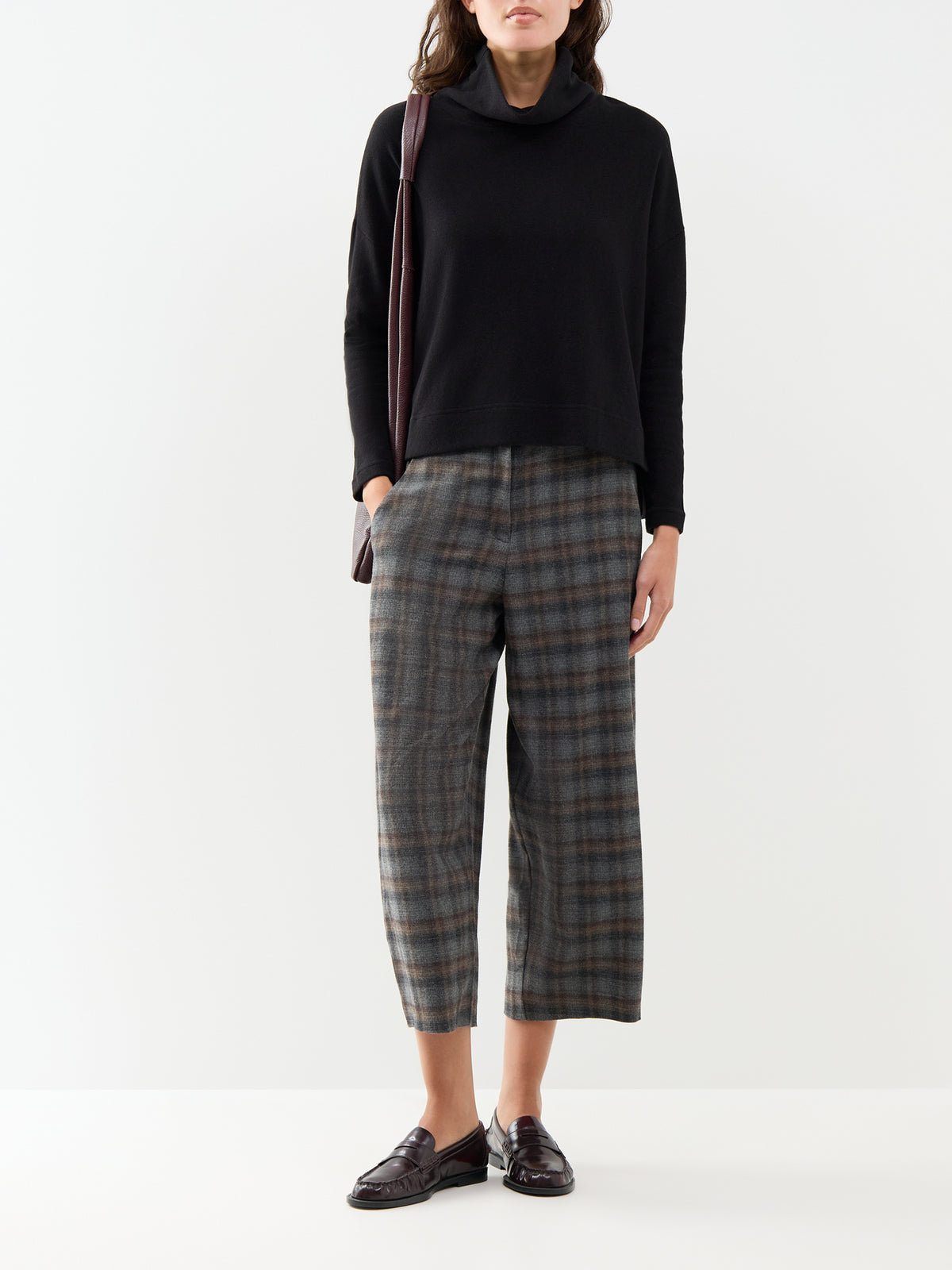 Cotton Blend Staggered Hem Roll Neck Jumper - Black
