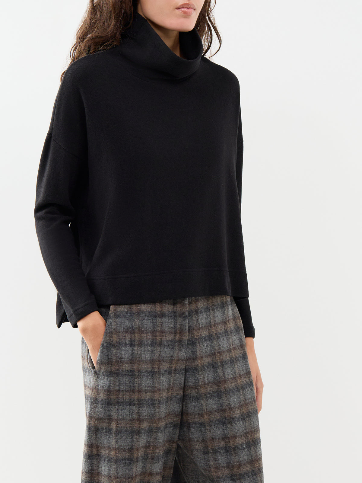 Cotton Blend Staggered Hem Roll Neck Jumper - Black