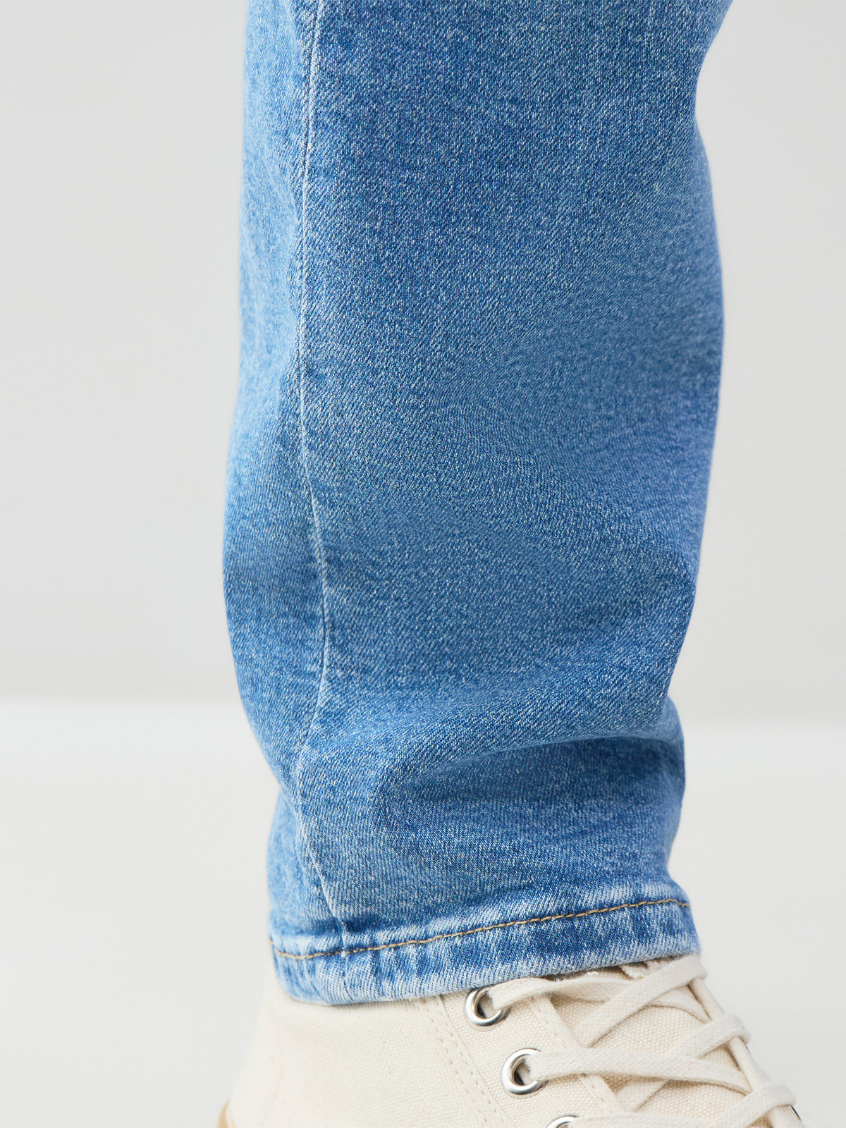 Weft Regular Fit Straight Leg Jeans