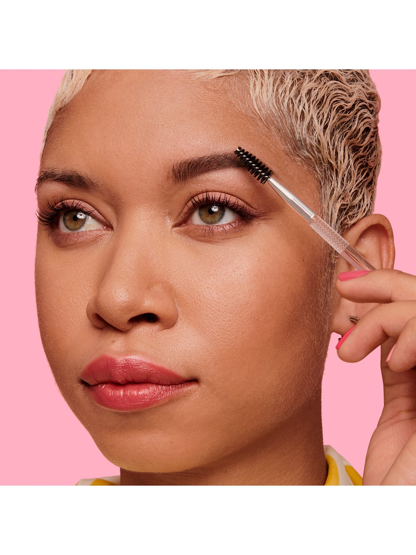 Dual Ended Angled Eyebrow Brush