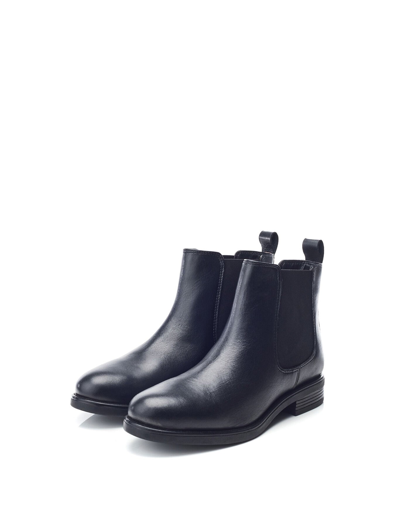 B.Dobby Leather Boots