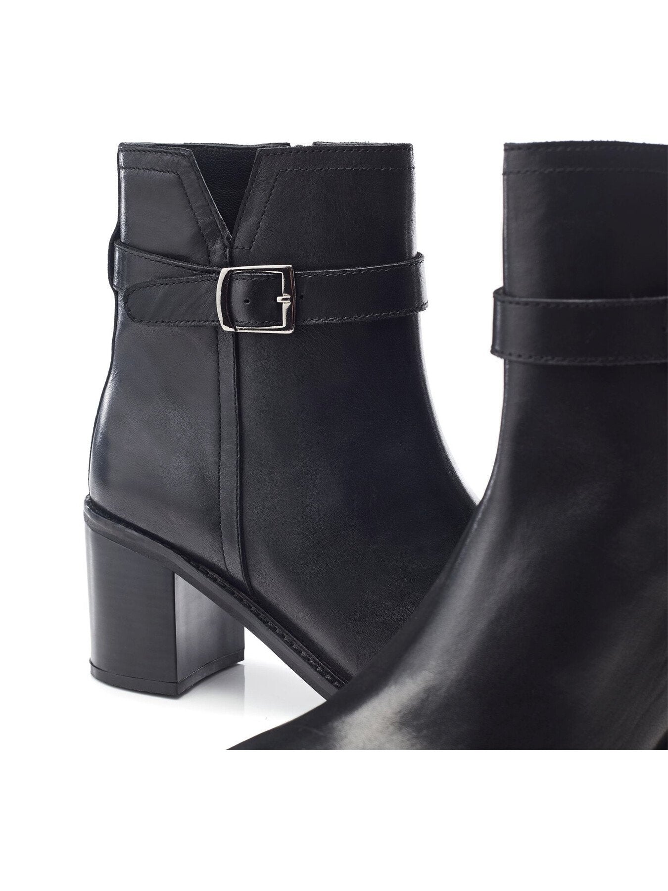 B.Philippa Leather Boots