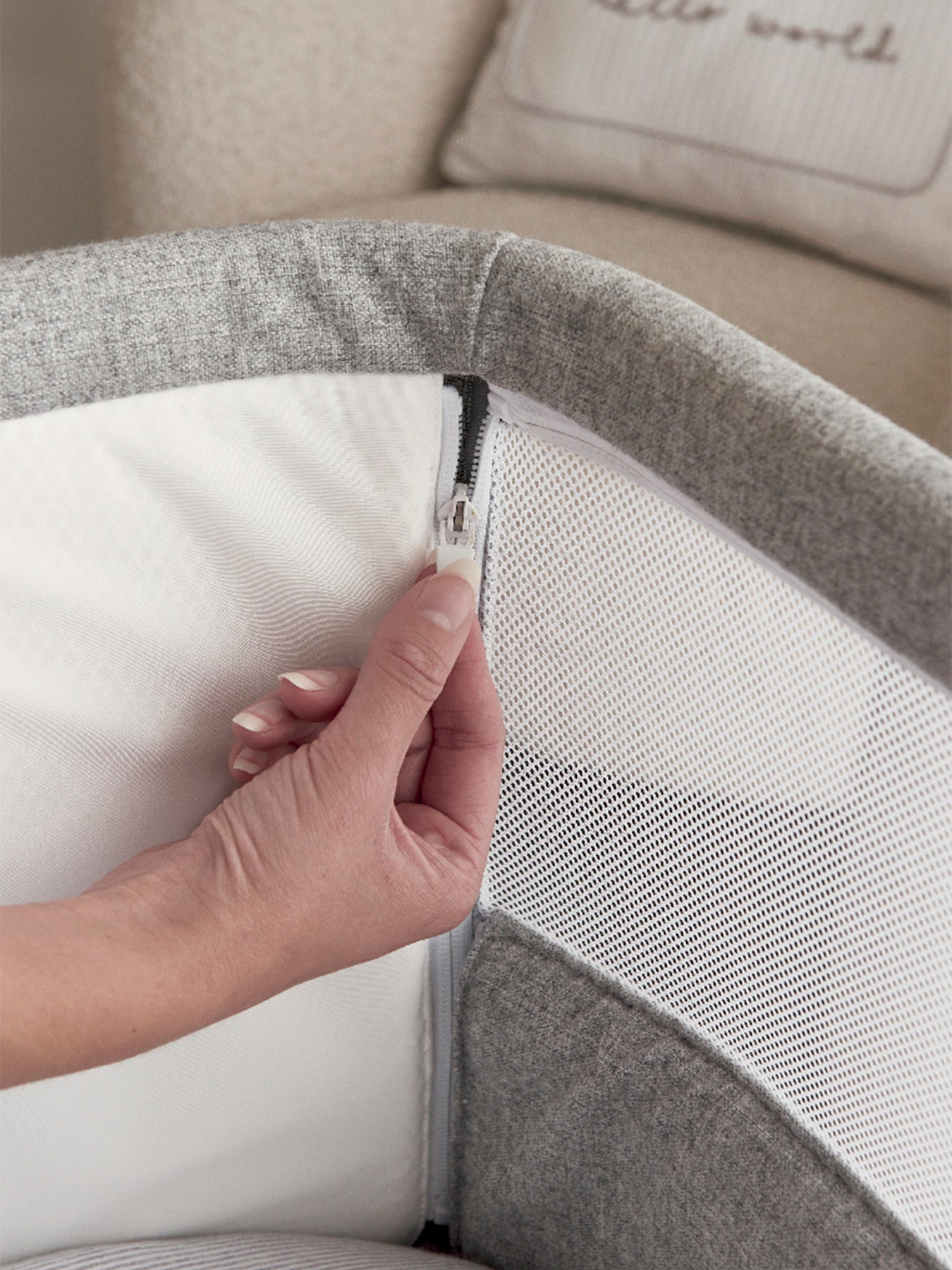 Lua Bedside Crib
