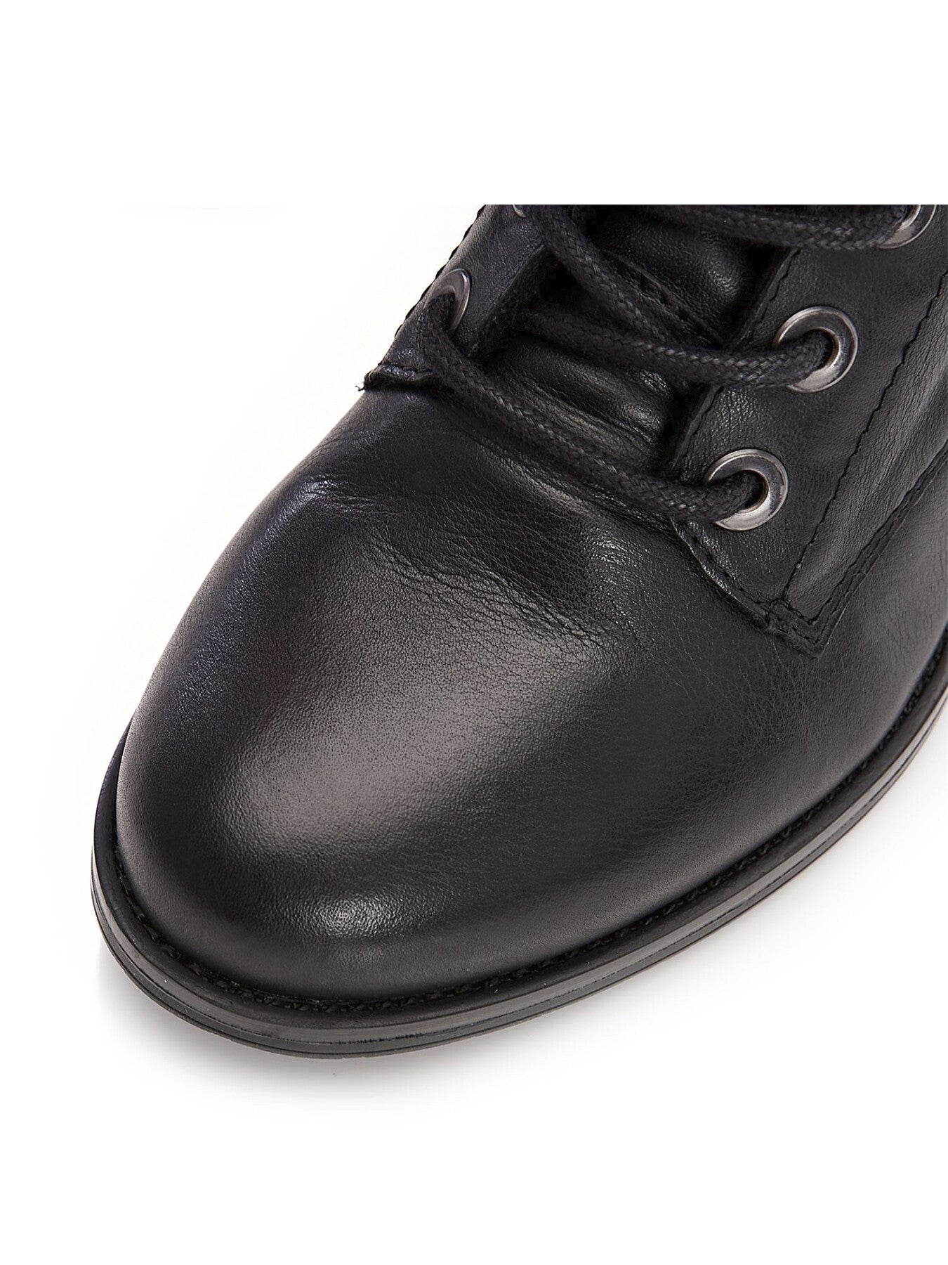 Bezzie Leather Boots