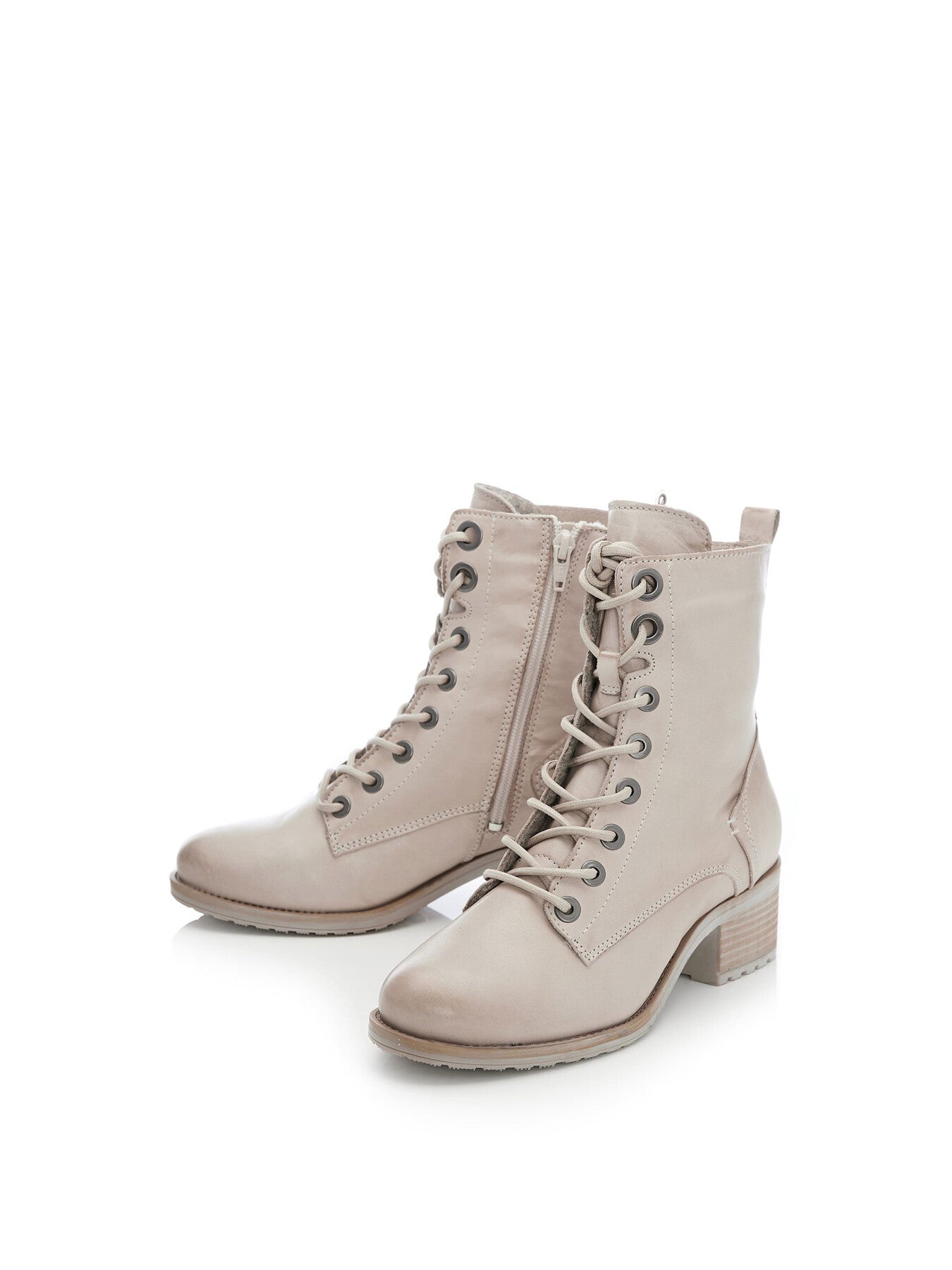 Bezzie Leather Boots