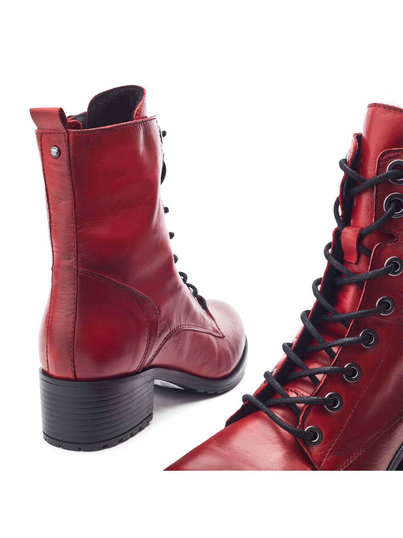 Bezzie Boots