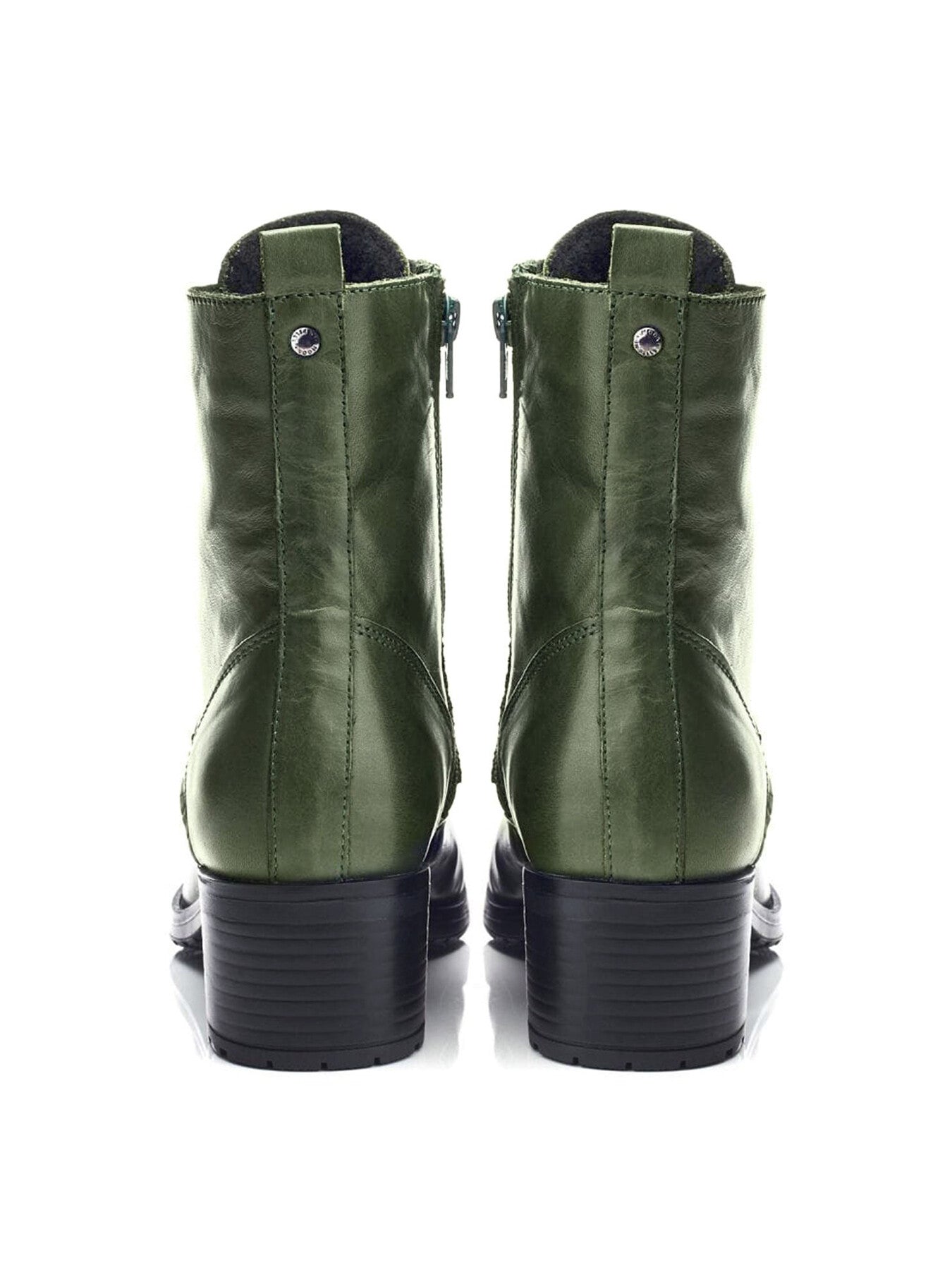 Bezzie Boots