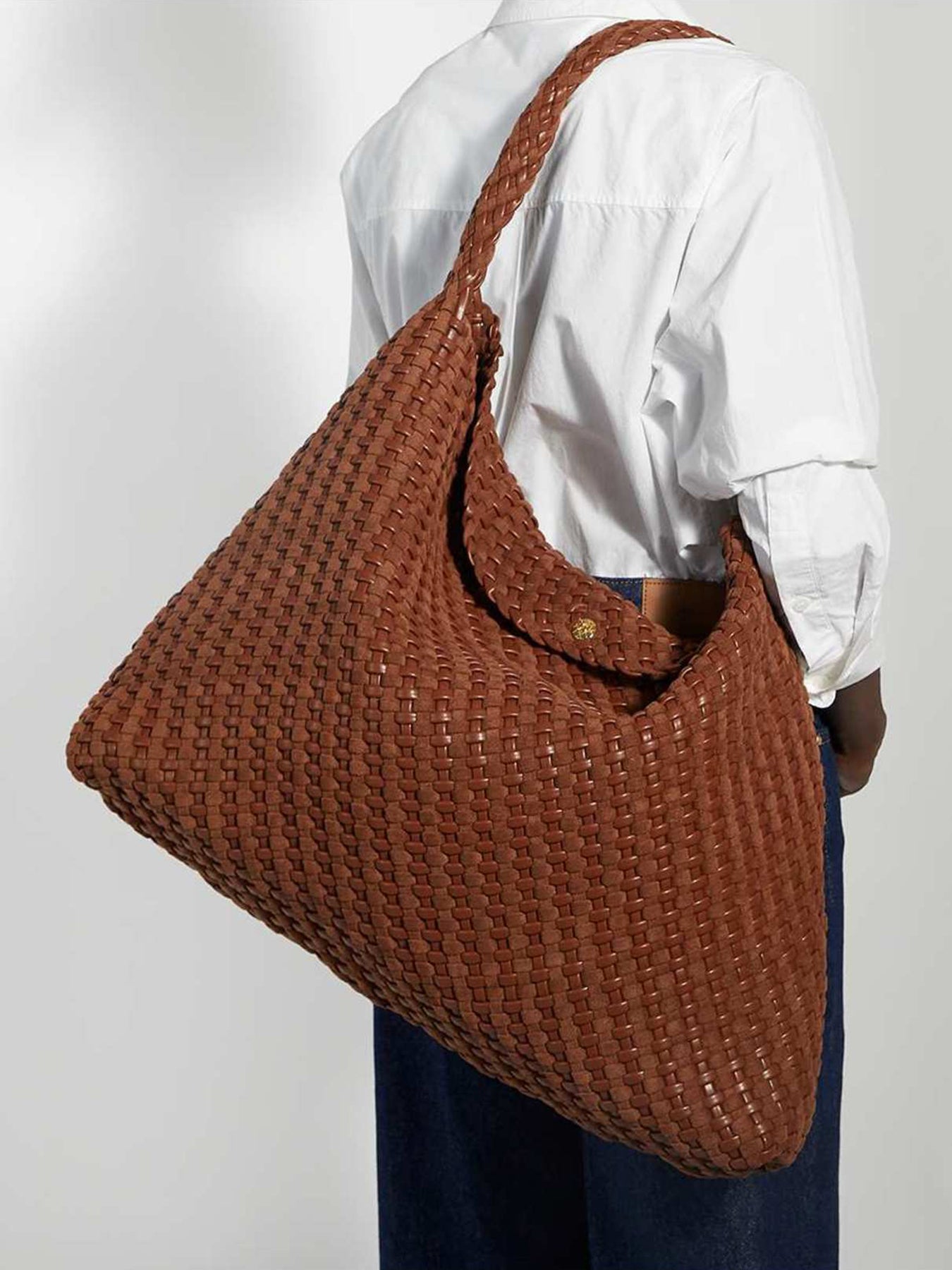 Deliberate XL Shoulder Bag Brown