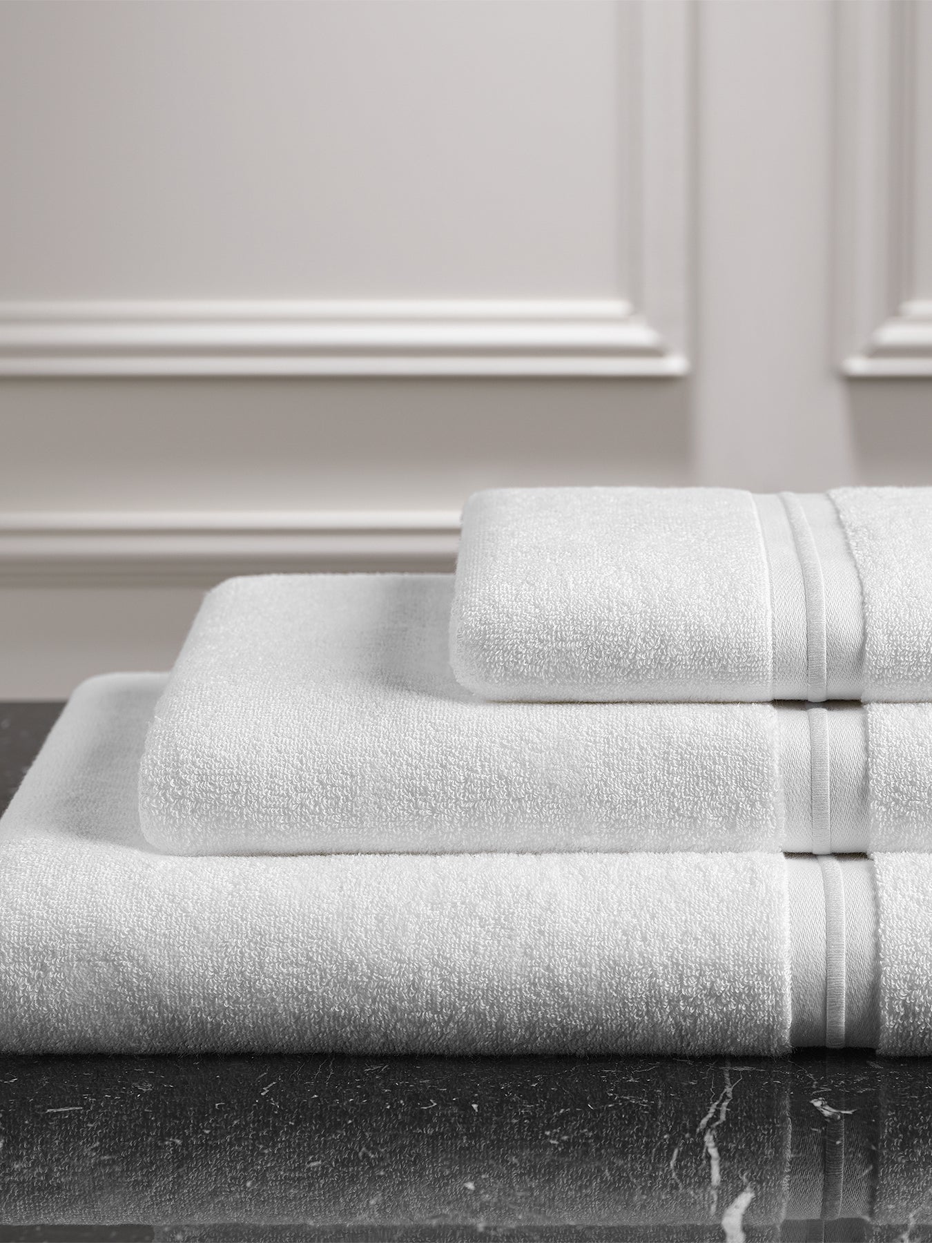 Claygate Bath Sheet White