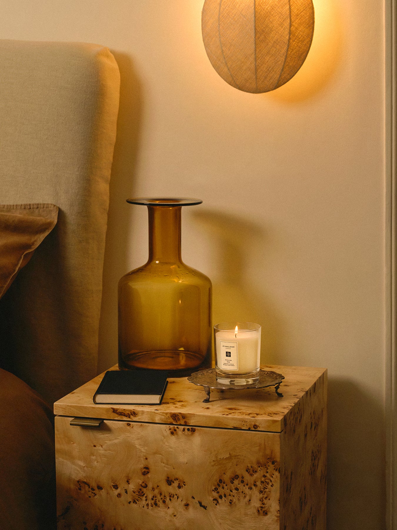 English Oak & Hazelnut Home Candle