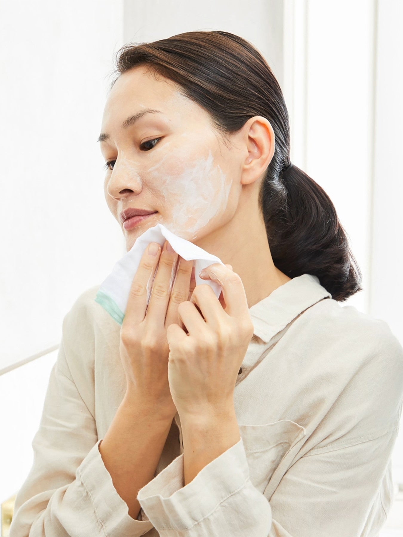 Liz Earle Cleanse Polish Original 100ml Tube