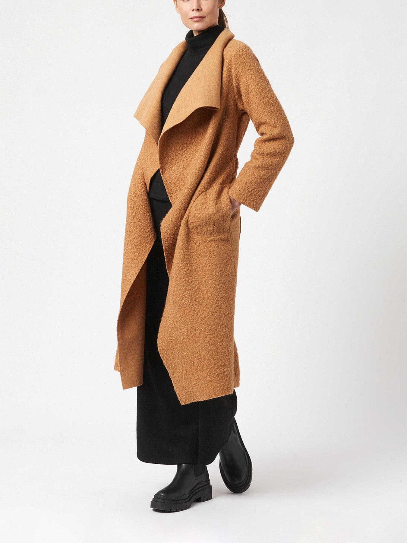 Large Lapel Collar CoatWith Belt