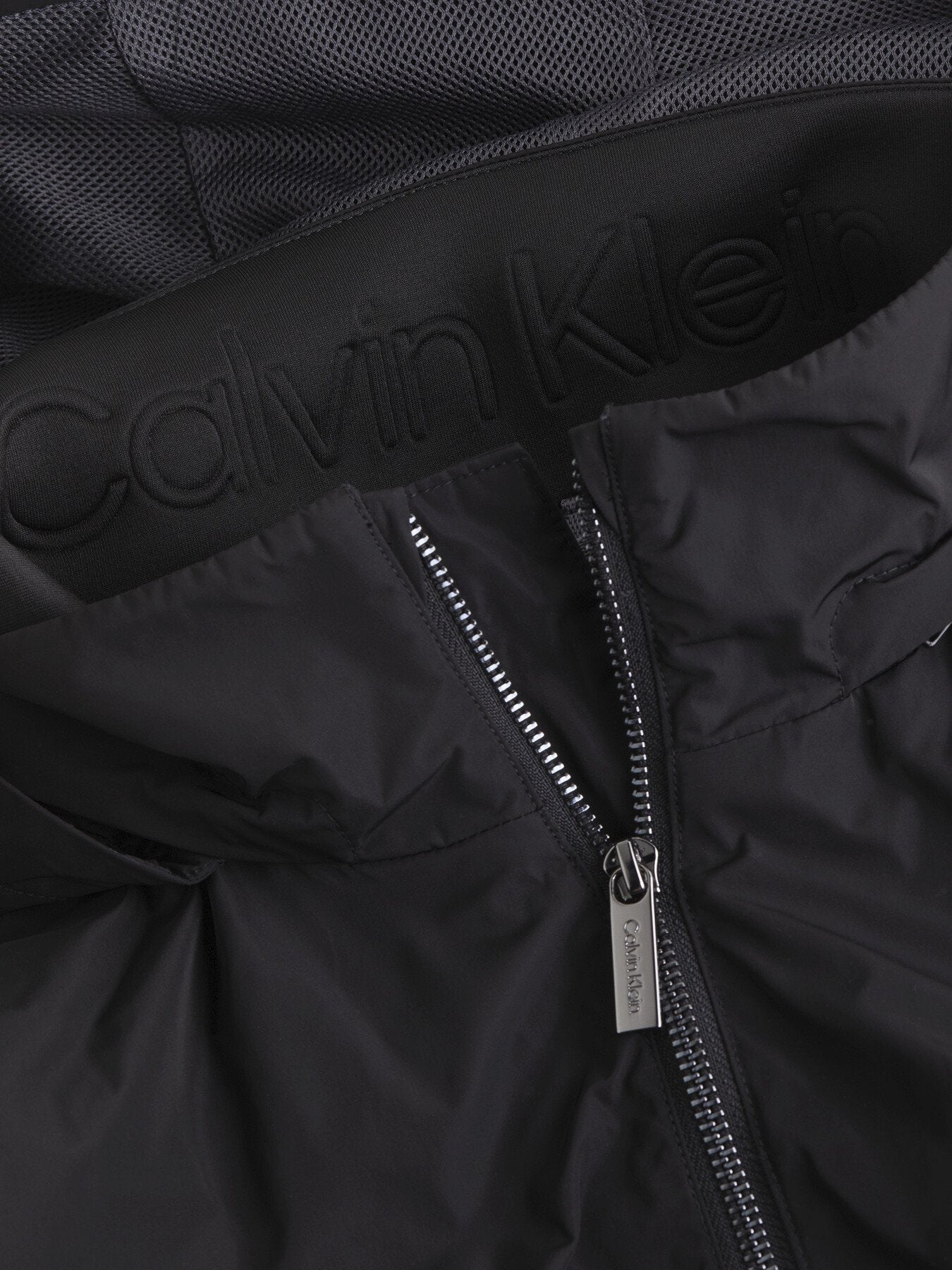 Hooded Windcheater Jacket