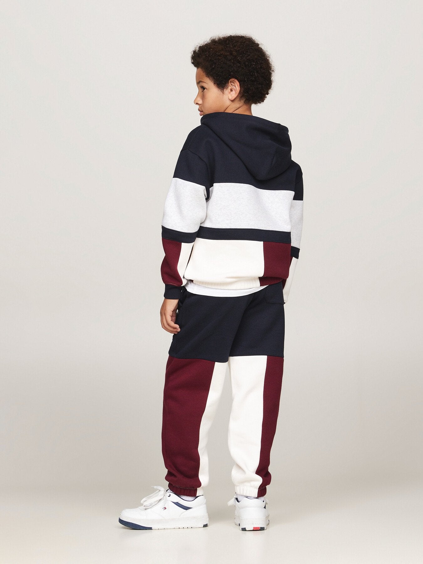 Colour-Blocked Quarter-Zip Hoodie