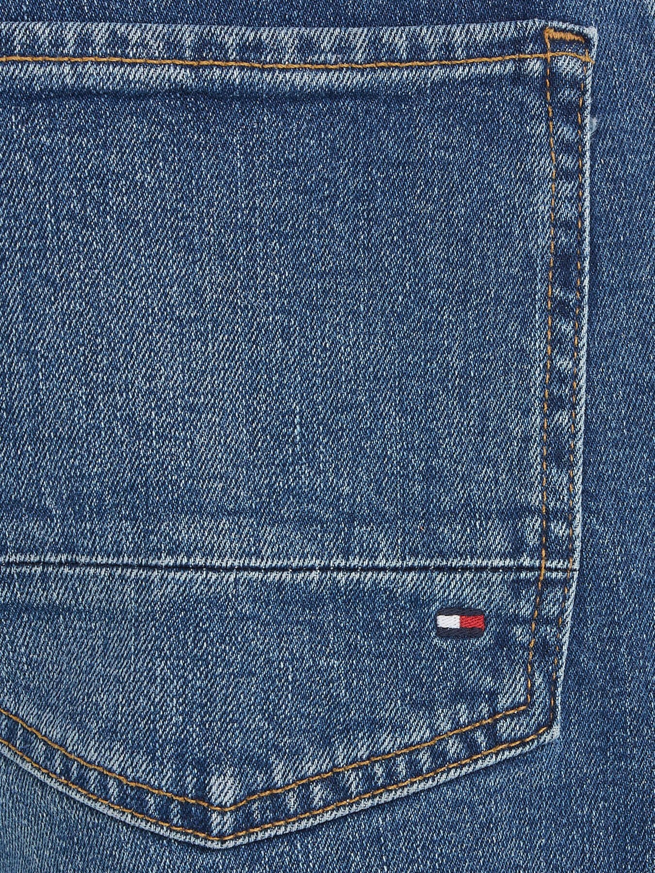 Core Straight Denton Jeans