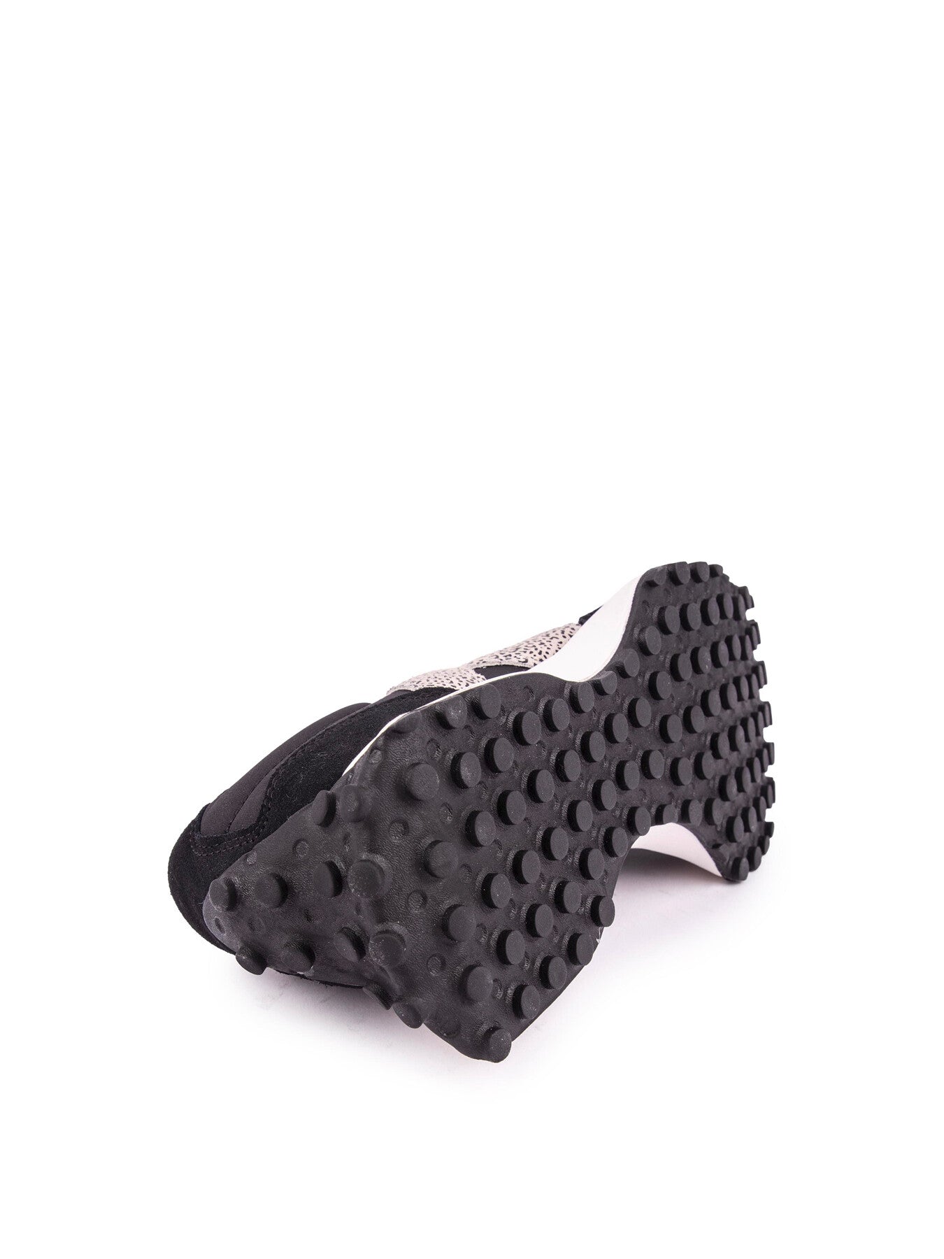 NEW BALANCE 327 Trainers