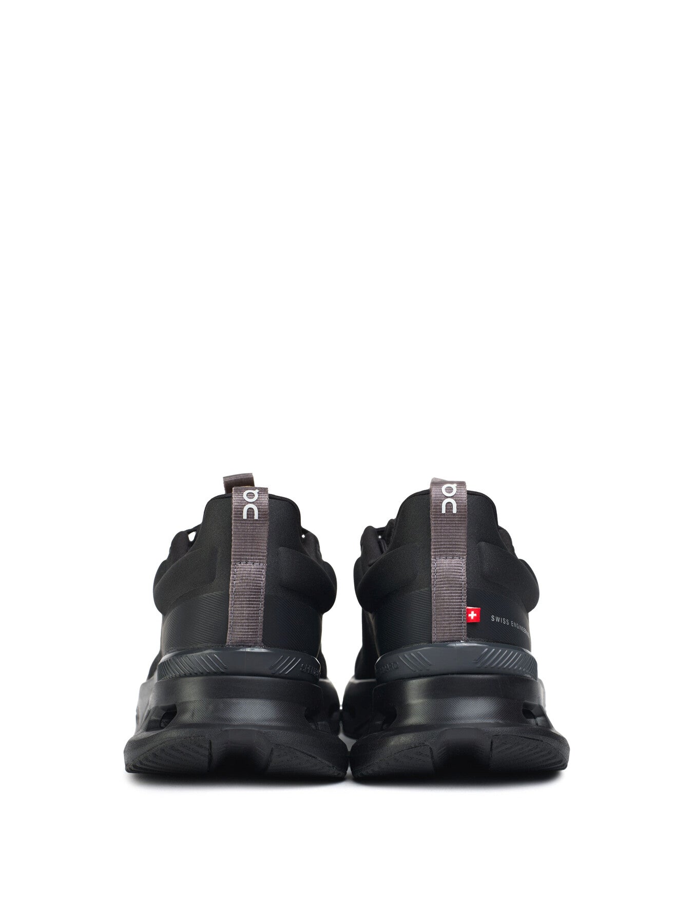 ON Cloudnova X Trainers