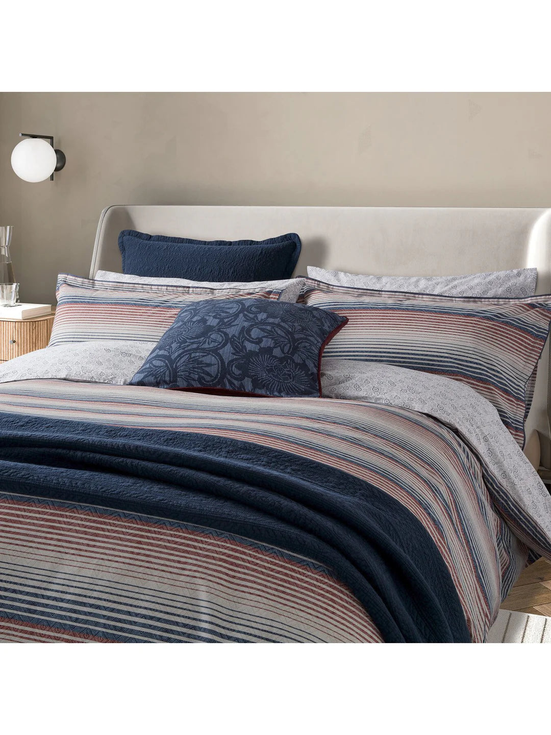 Stafford Collection with Matching Pillowcase