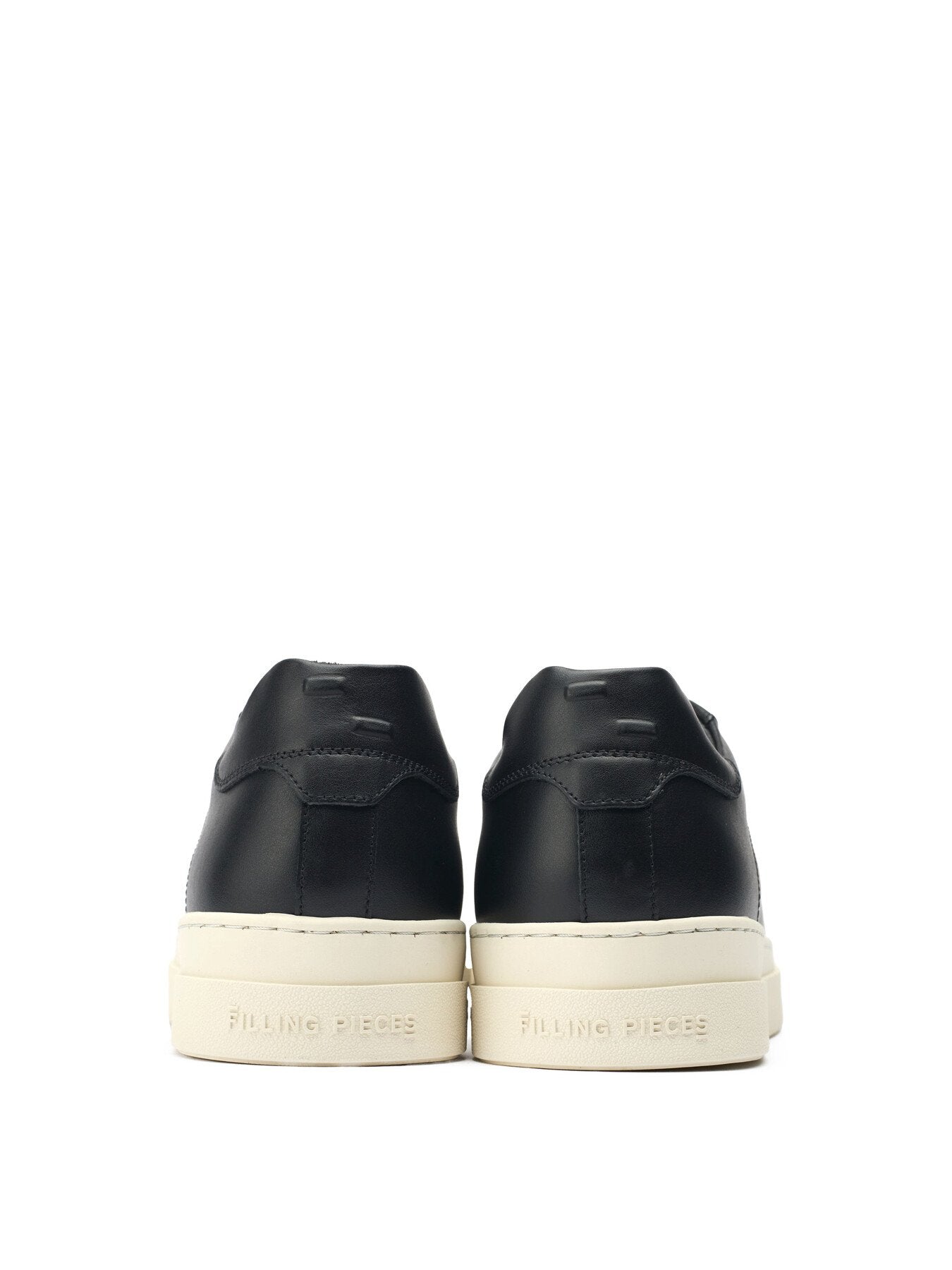 FILLING PIECES Tiebreak Core Trainers