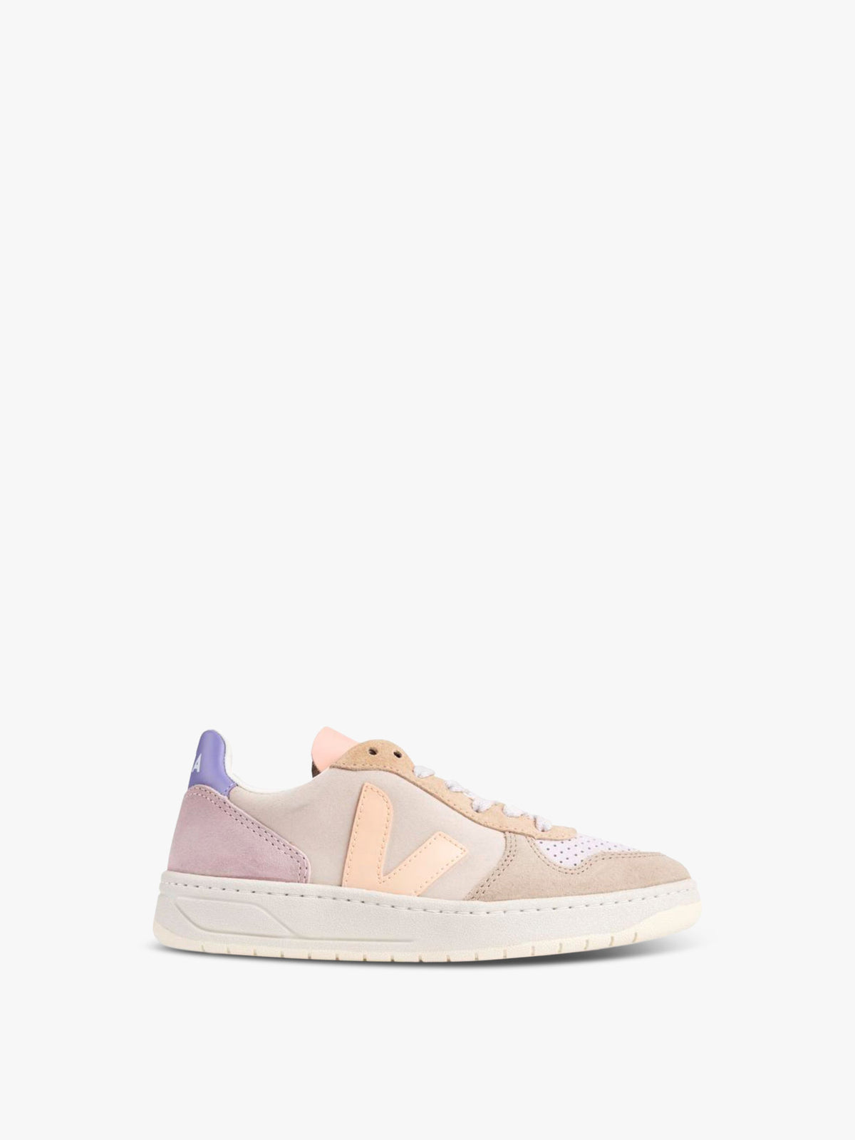VEJA V-10 Trainers