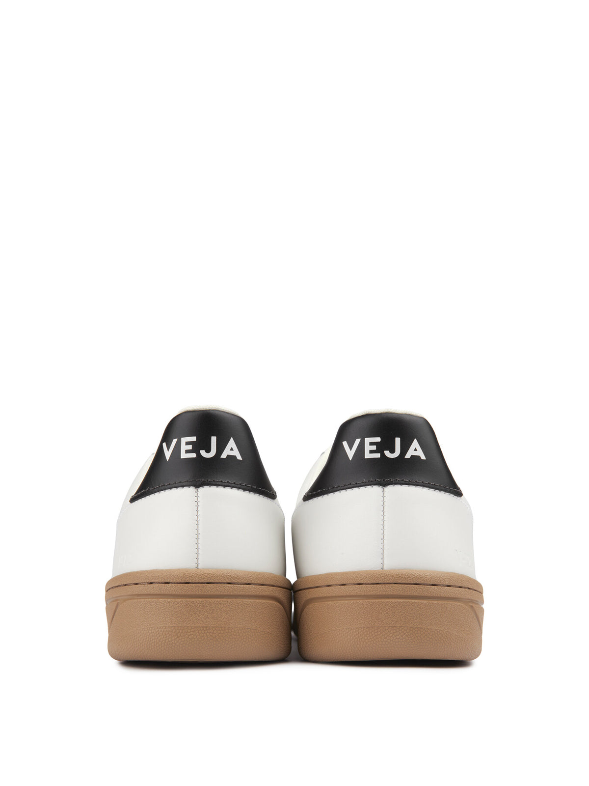 VEJA V-12 Trainers