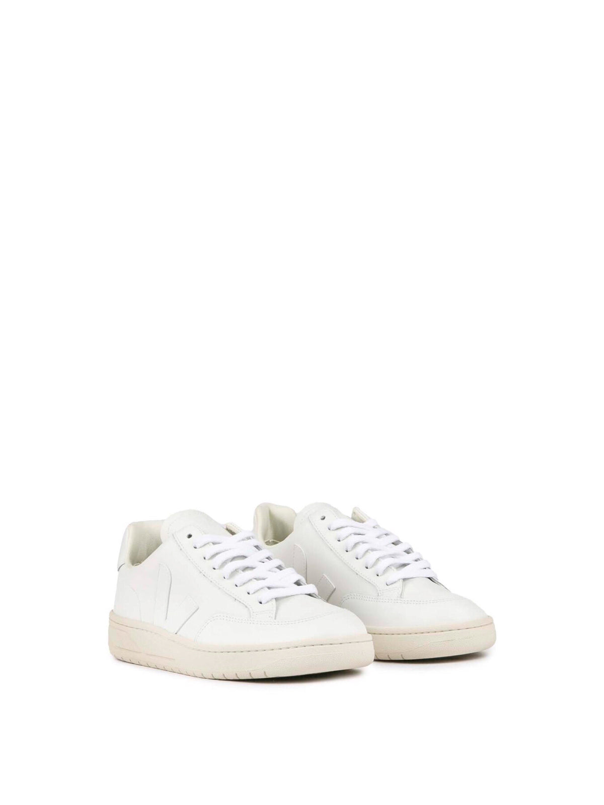VEJA V12 Leather Trainers