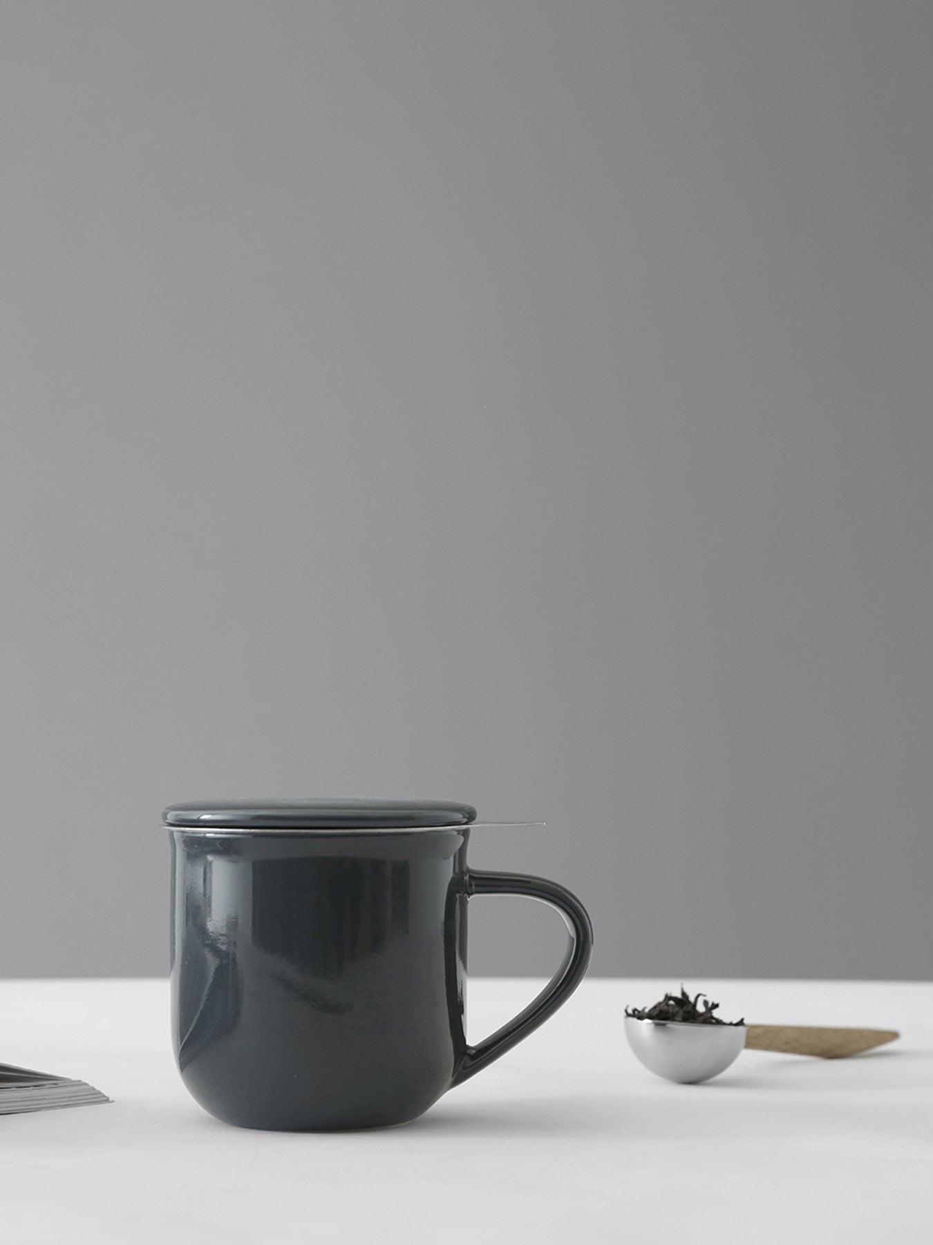 Minima Eva Infuser Porcelain Mug