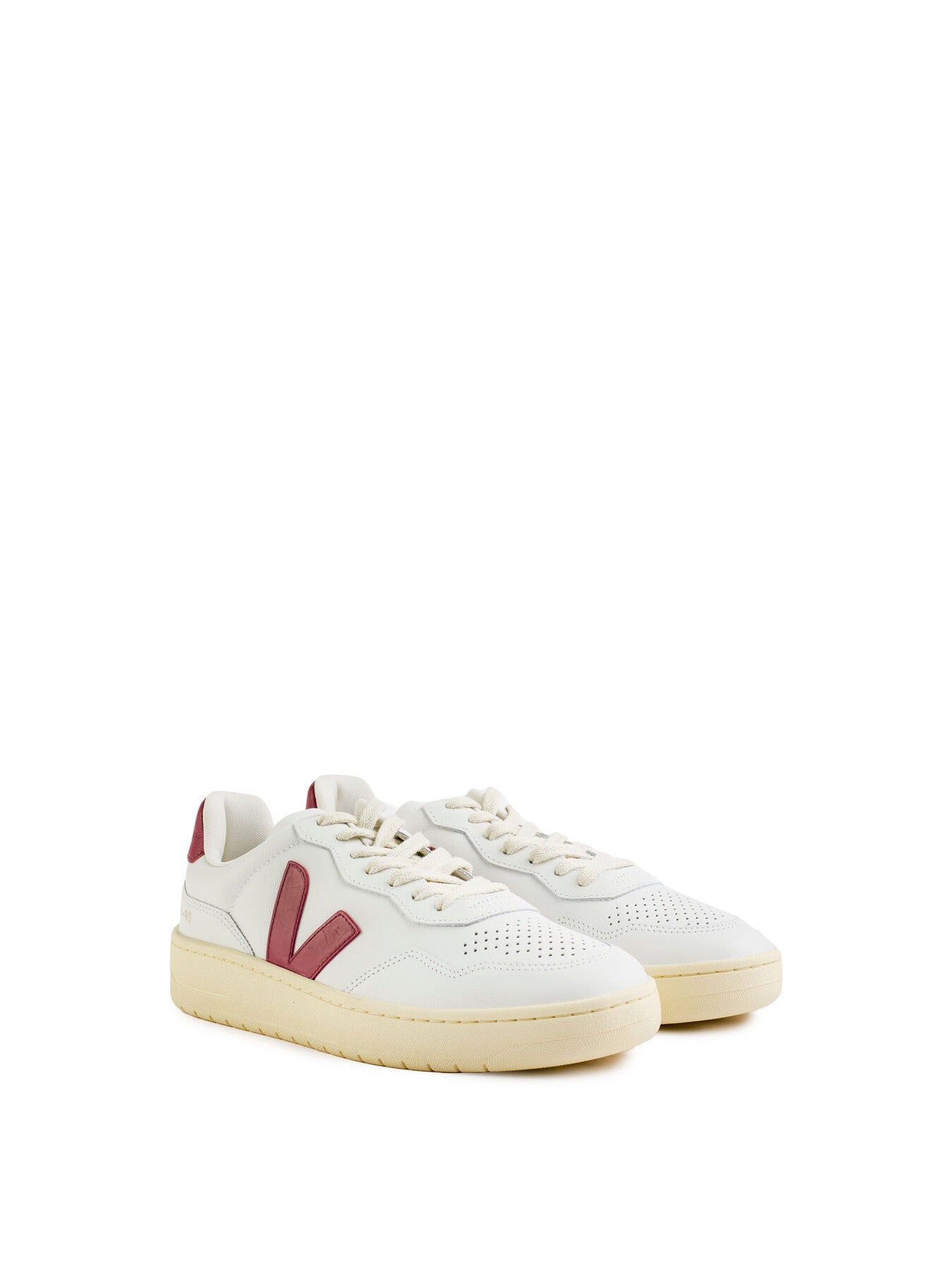 VEJA V-90 Trainers