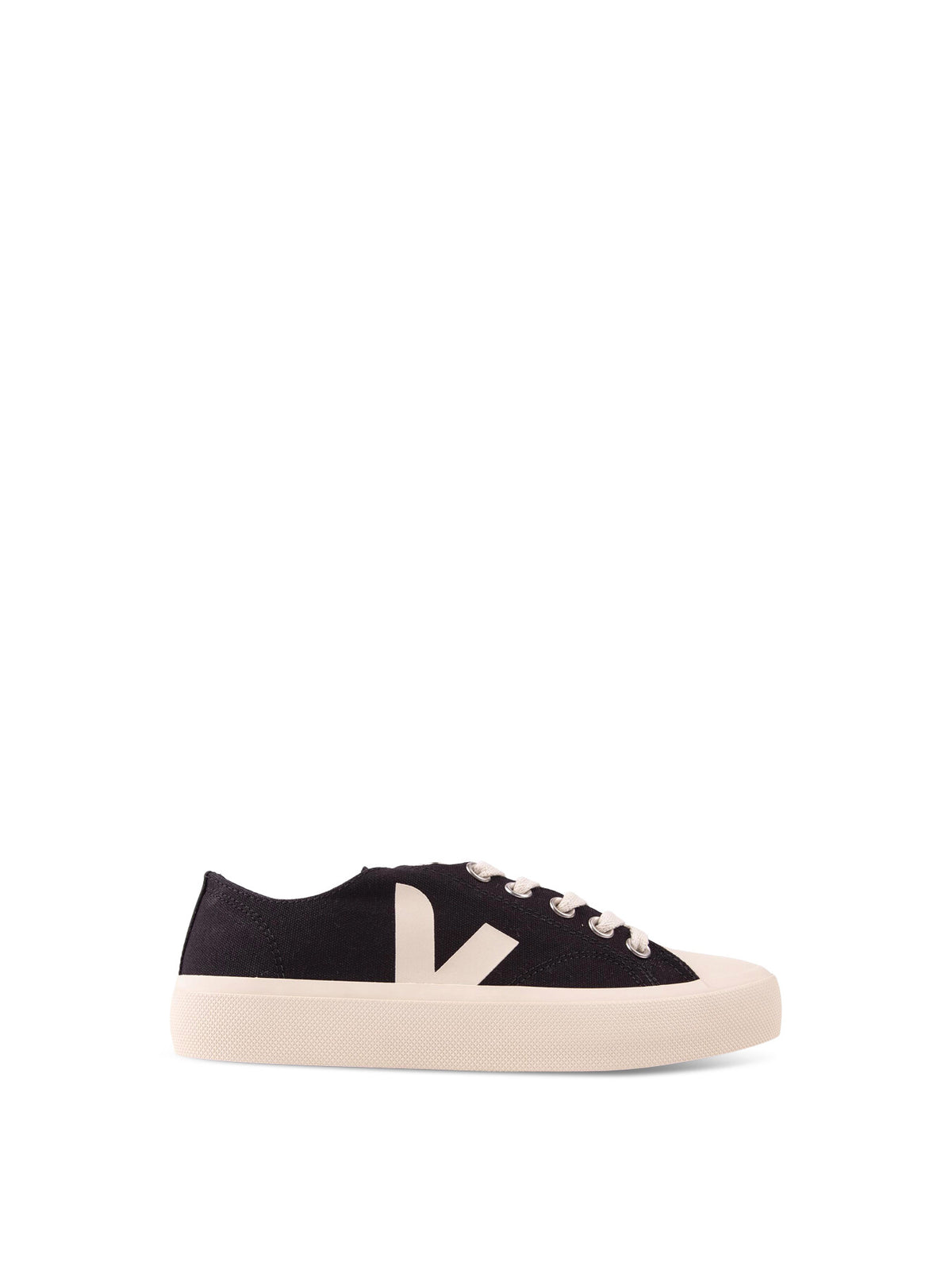 VEJA Wata Ii Low Trainers