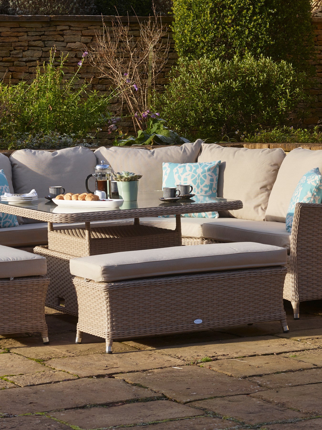 Hampstead Modular Casual Dining Set