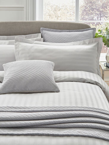 Designer & Luxury Bed Linen | Fenwick