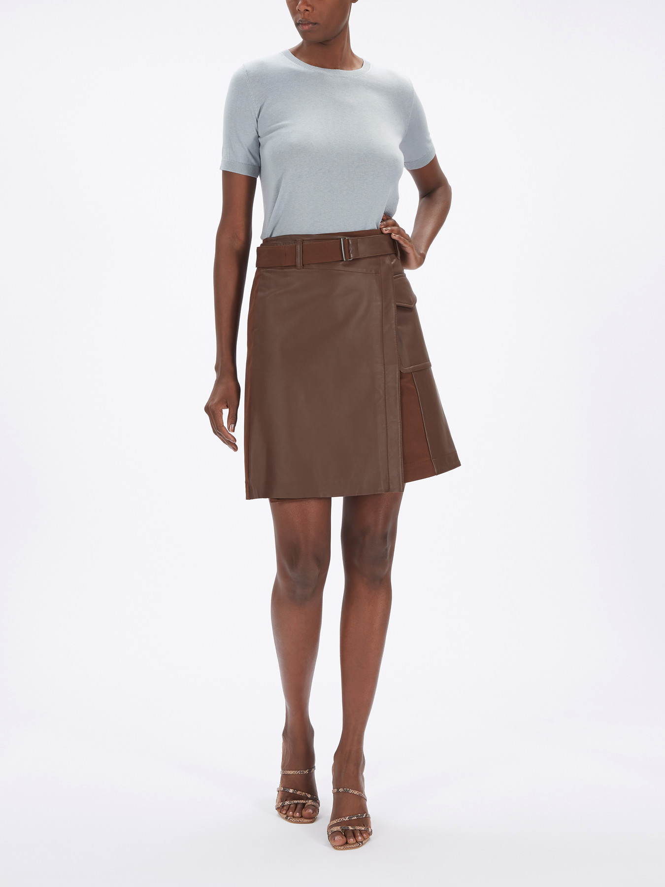 Women's Weekend Max Mara Venezia Leather Wrap Skirt w/Pocket | Fenwick